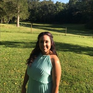 Meet your Posher, Lynsey